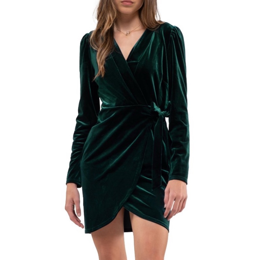 NWT- August Sky Women's Velvet Wrap Mini Dress